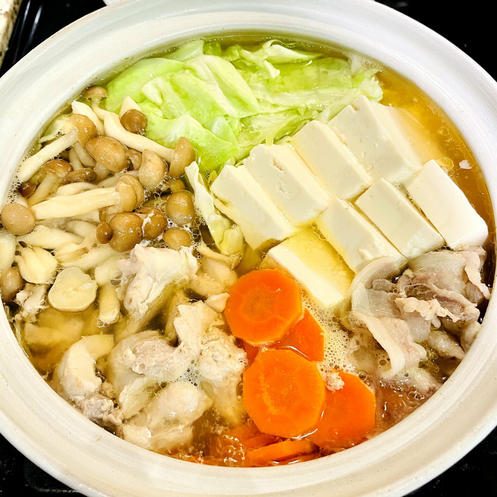 Homemade Sukiyaki Recipe (Japanese Hot Pot) - Veggies Don't Bite